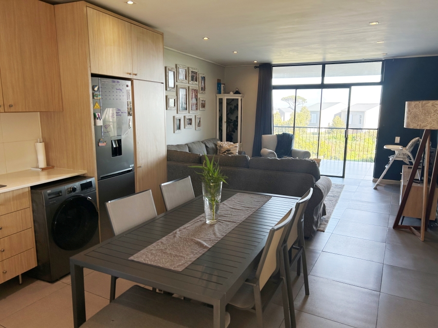 2 Bedroom Property for Sale in Somerset Lakes Western Cape